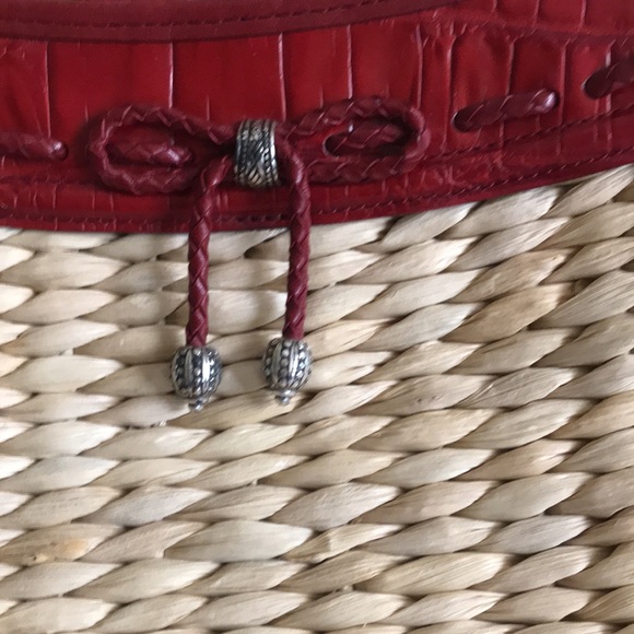 Cute wicker purse - Picture 2 of 6